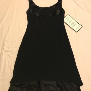 Jones, black sleeveless dress size 10